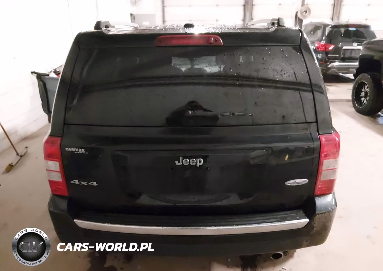 2016 Jeep Patriot High Altitude Edition VIN:1C4NJRFB4GD740377 - 16