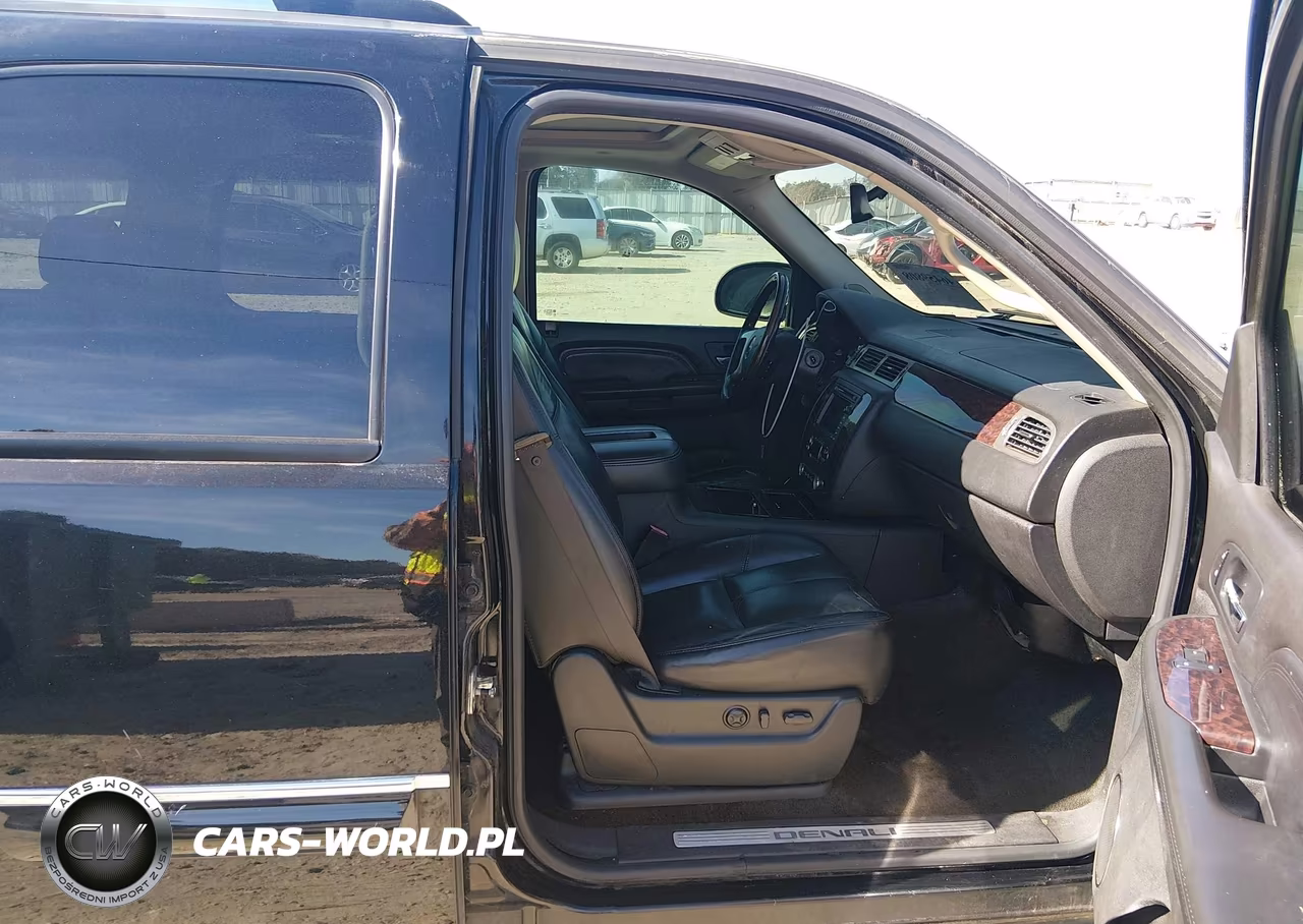 2007 GMC Yukon Denali VIN:1GKFK63807J347068 - 5