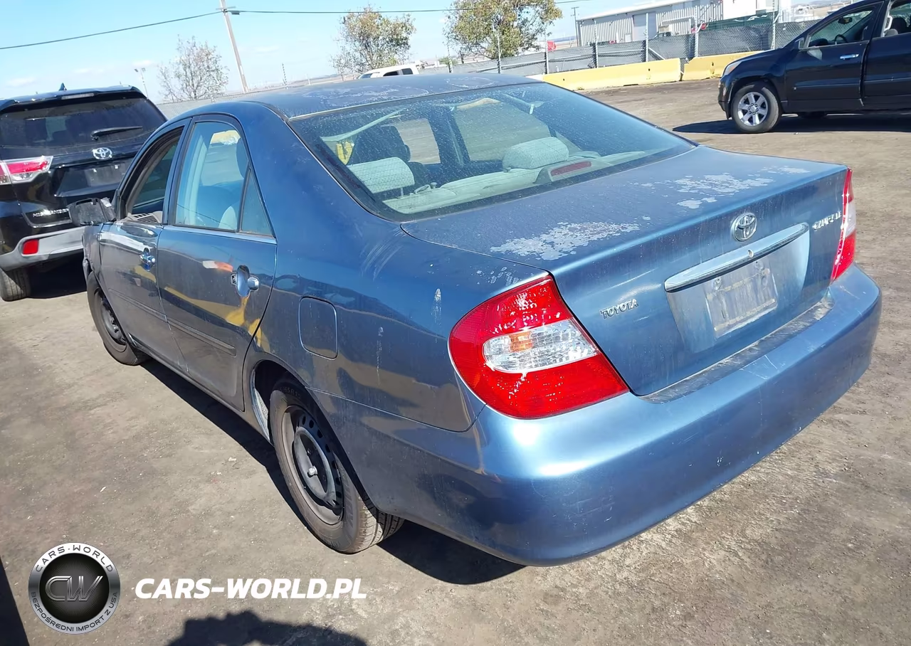 2003 Toyota Camry Le VIN:4T1BE32K03U773179 - 3