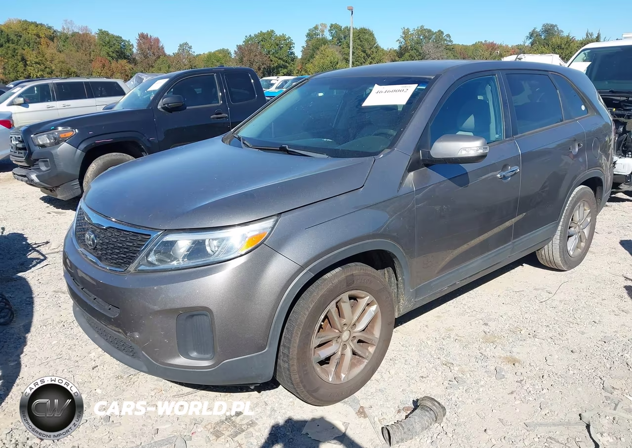 2015 Kia Sorento Lx VIN:5XYKT3A68FG591945 - 2