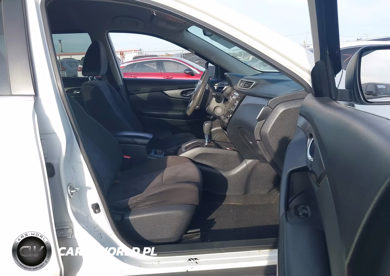 2015 Nissan Rogue Sv VIN:KNMAT2MT7FP527383 - 5