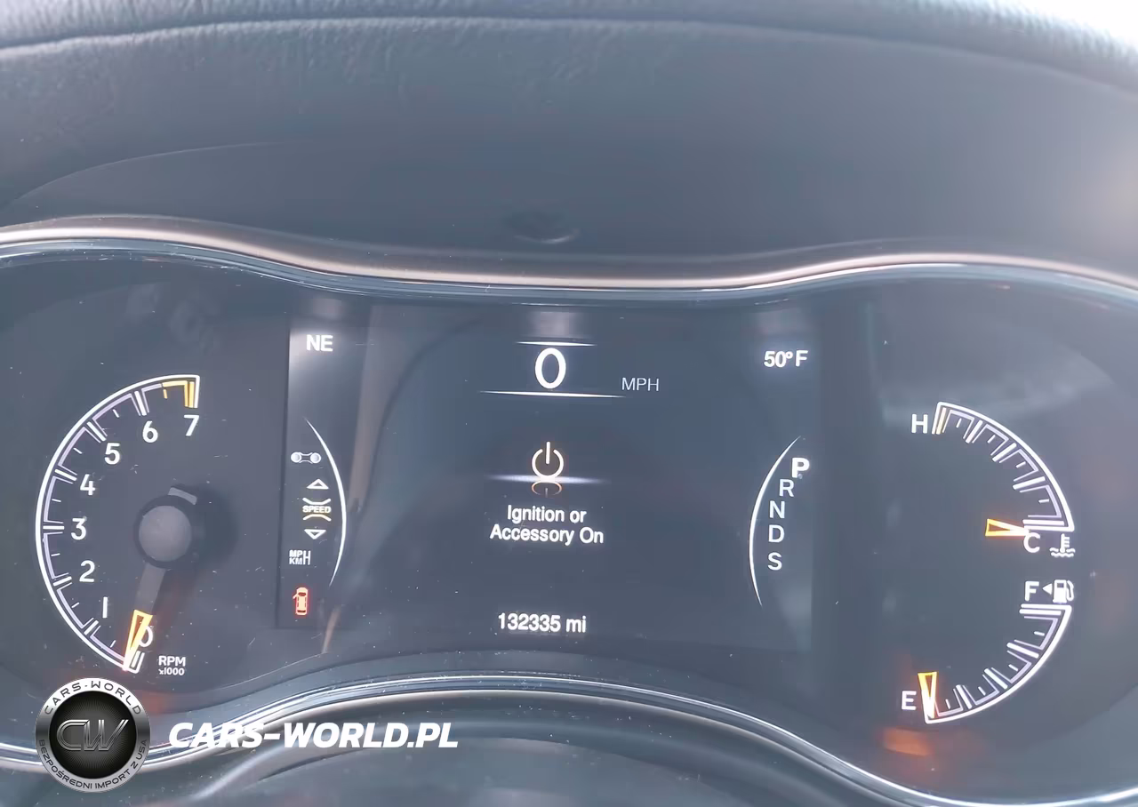 2015 Jeep Grand Cherokee Overland VIN:1C4RJFCG9FC914321 - 7