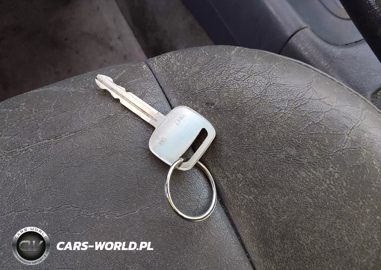 2000 Toyota Camry Le V6 VIN:4T1BF22K2YU102899 - 11