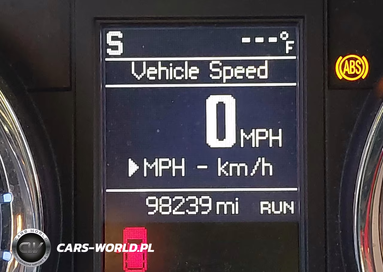 2015 Chrysler Town & Country Touring VIN:2C4RC1BGXFR594805 - 16