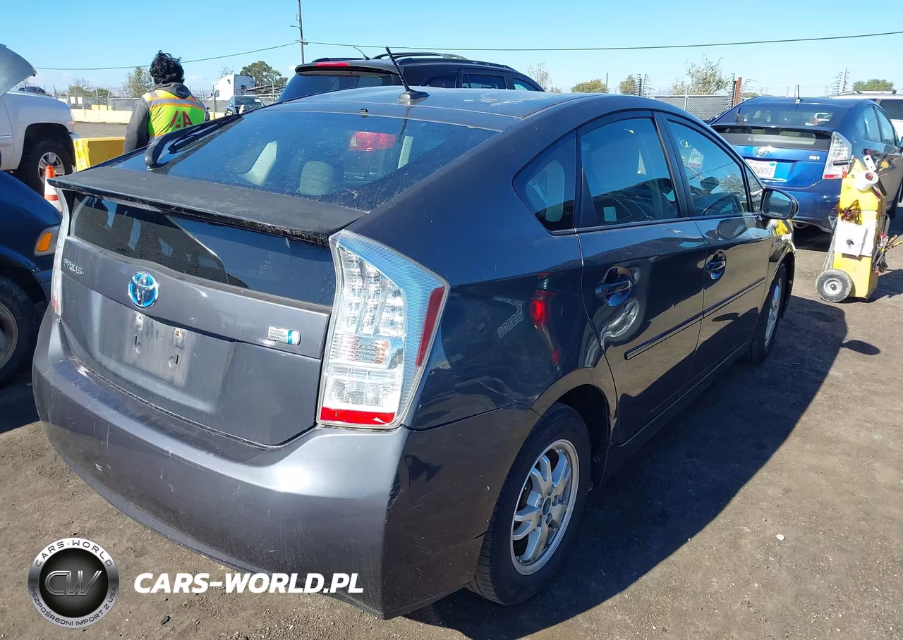 2010 Toyota Prius Iii VIN:JTDKN3DU3A0227211 - 4
