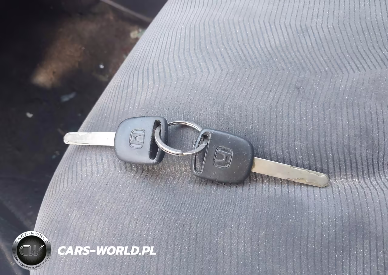 2010 Honda Fit VIN:JHMGE8H2XAC011073 - 11