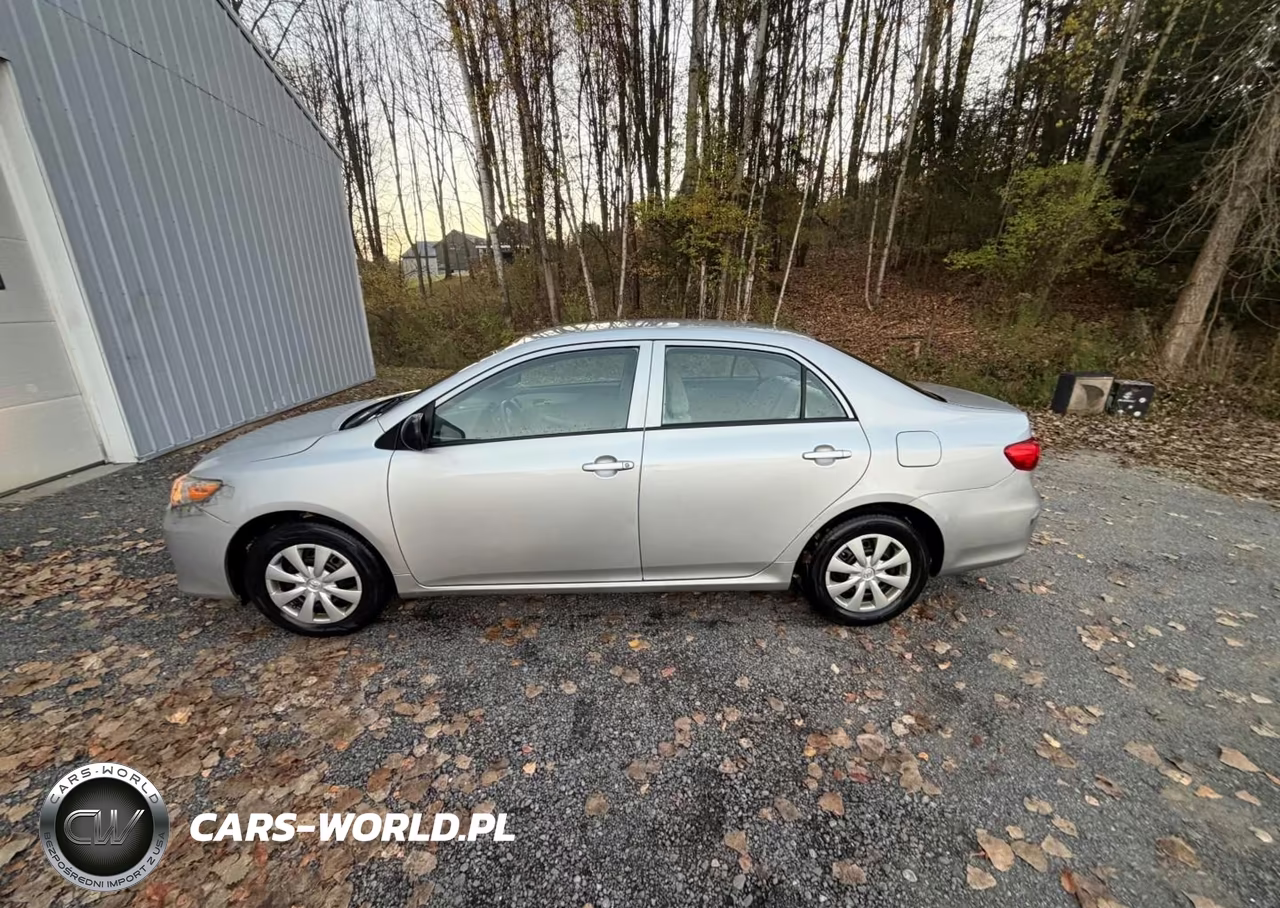 2011 Toyota Corolla VIN:2T1BU4EE7BC638747 - 13