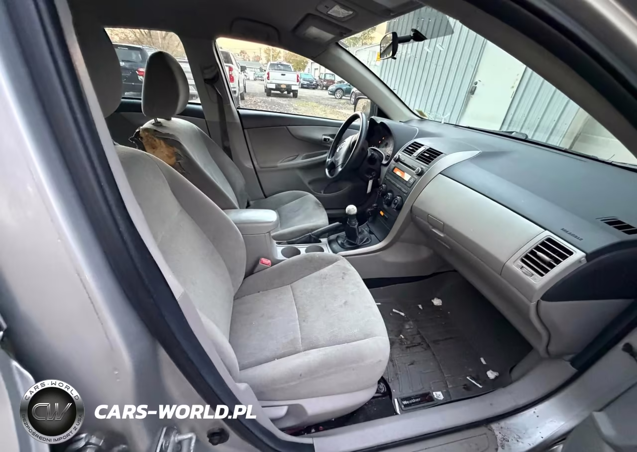 2011 Toyota Corolla VIN:2T1BU4EE7BC638747 - 5