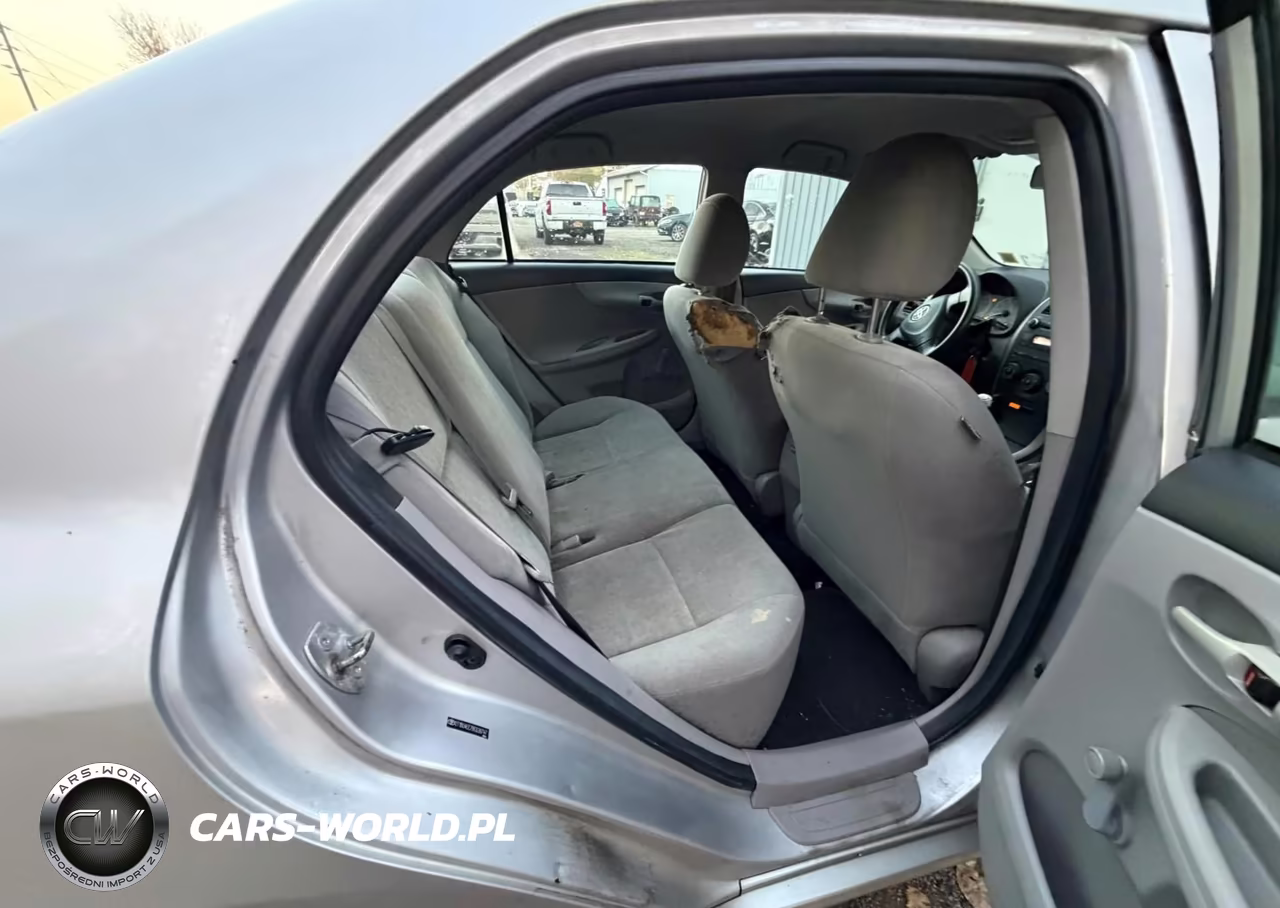2011 Toyota Corolla VIN:2T1BU4EE7BC638747 - 8