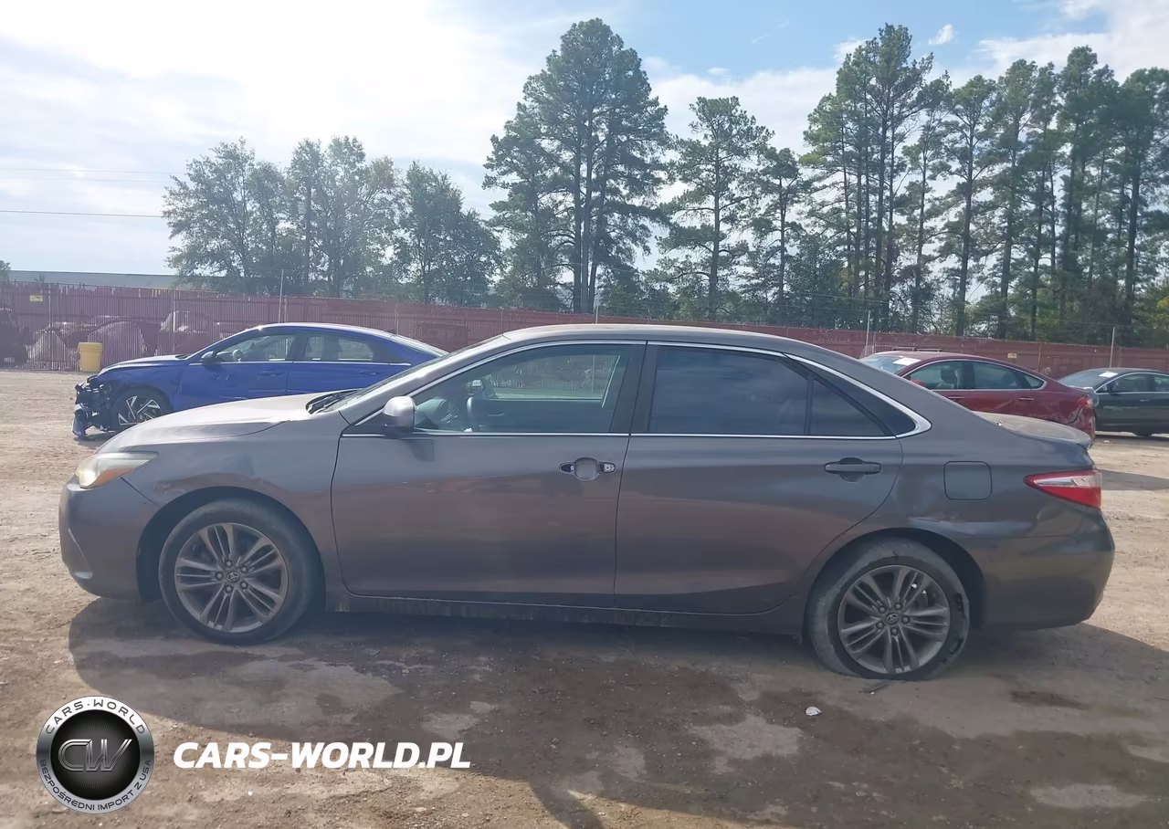 2016 Toyota Camry Se VIN:4T1BF1FK1GU231977 - 14