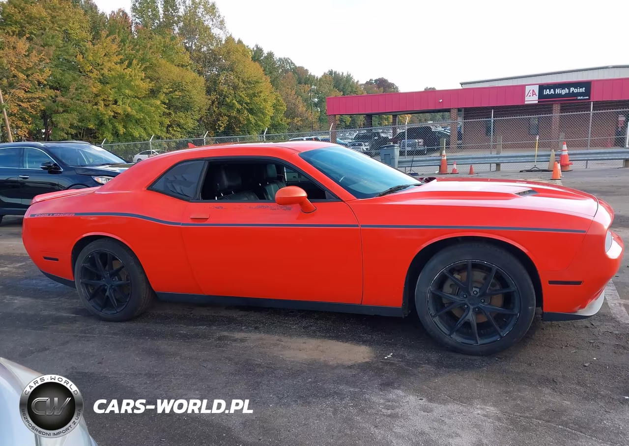 2017 Dodge Challenger Sxt Plus VIN:2C3CDZAGXHH501250 - 13