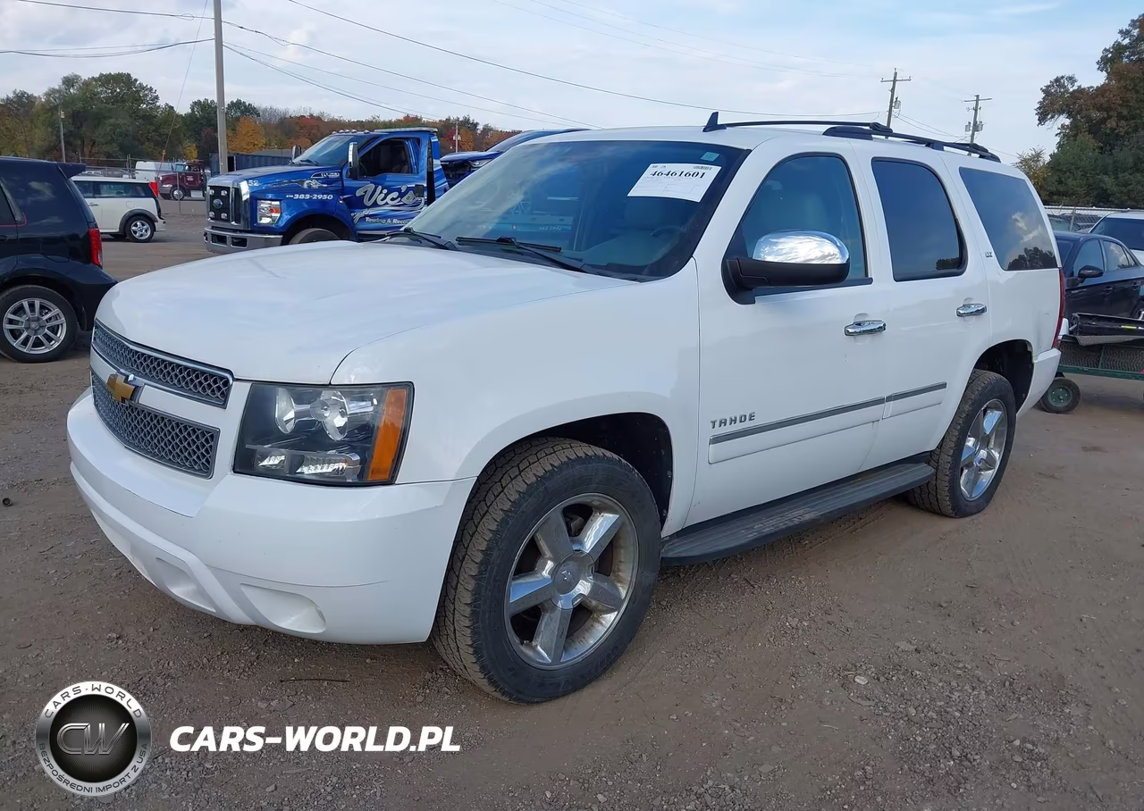 2013 Chevrolet Tahoe Ltz VIN:1GNSKCE04DR327717 - 2