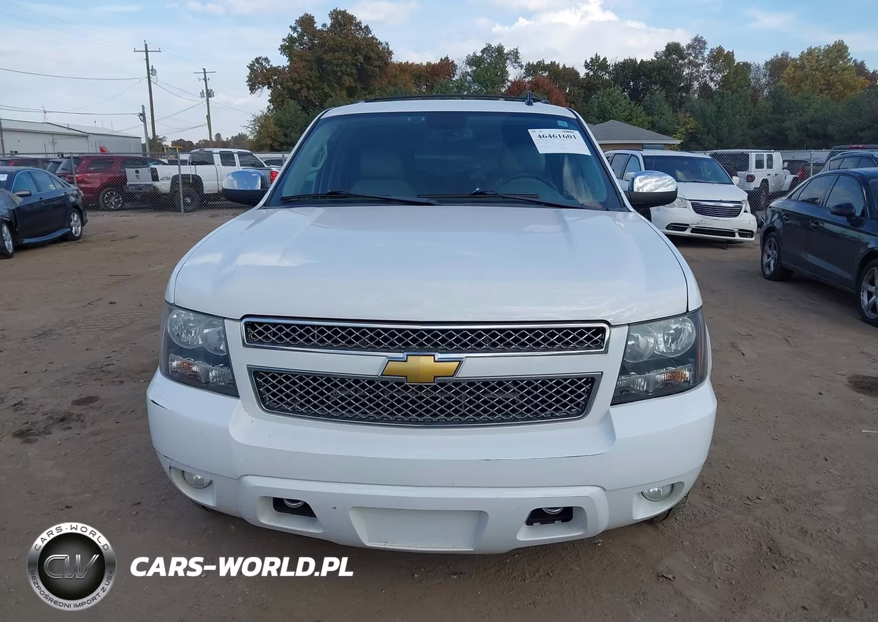 2013 Chevrolet Tahoe Ltz VIN:1GNSKCE04DR327717 - 6