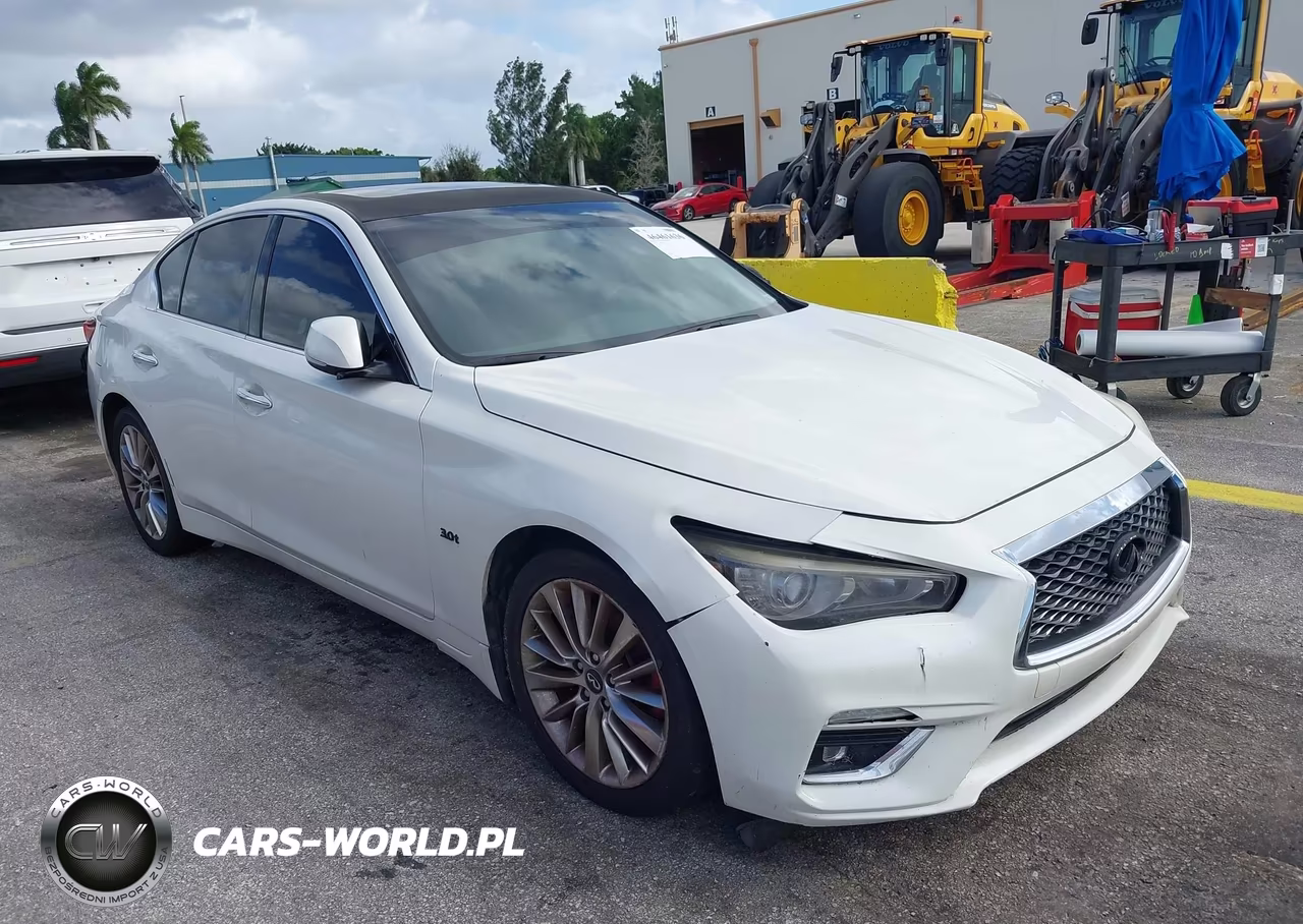2018 Infiniti Q50 3.0T Luxe