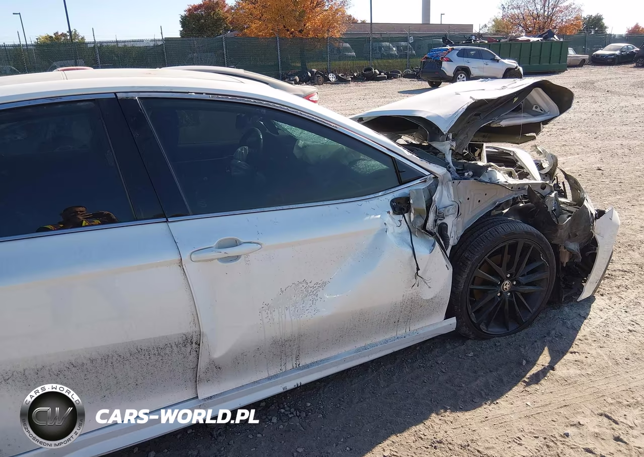 2021 Toyota Camry Xse VIN:4T1K61AK0MU591180 - 21