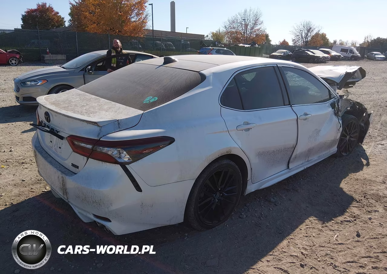 2021 Toyota Camry Xse VIN:4T1K61AK0MU591180 - 4