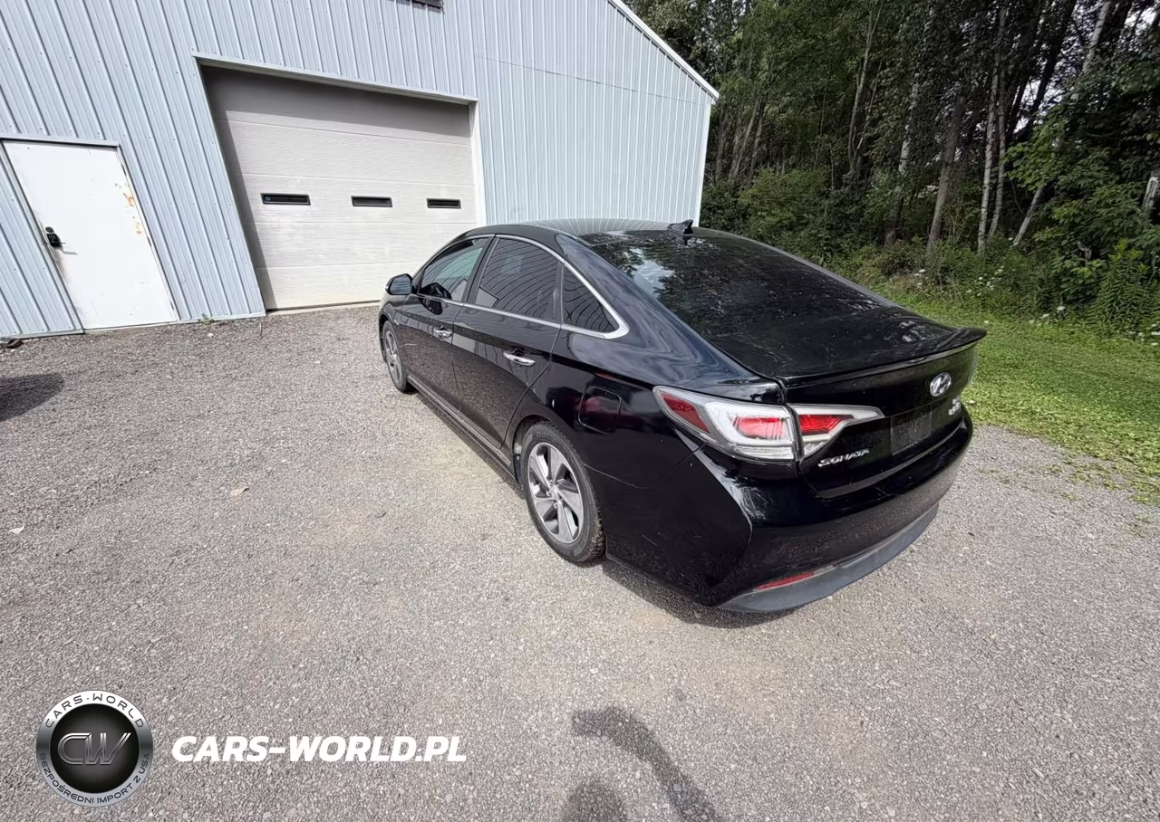 2016 Hyundai Sonata Plug-In Hybrid VIN:KMHE14L22GA021052 - 3