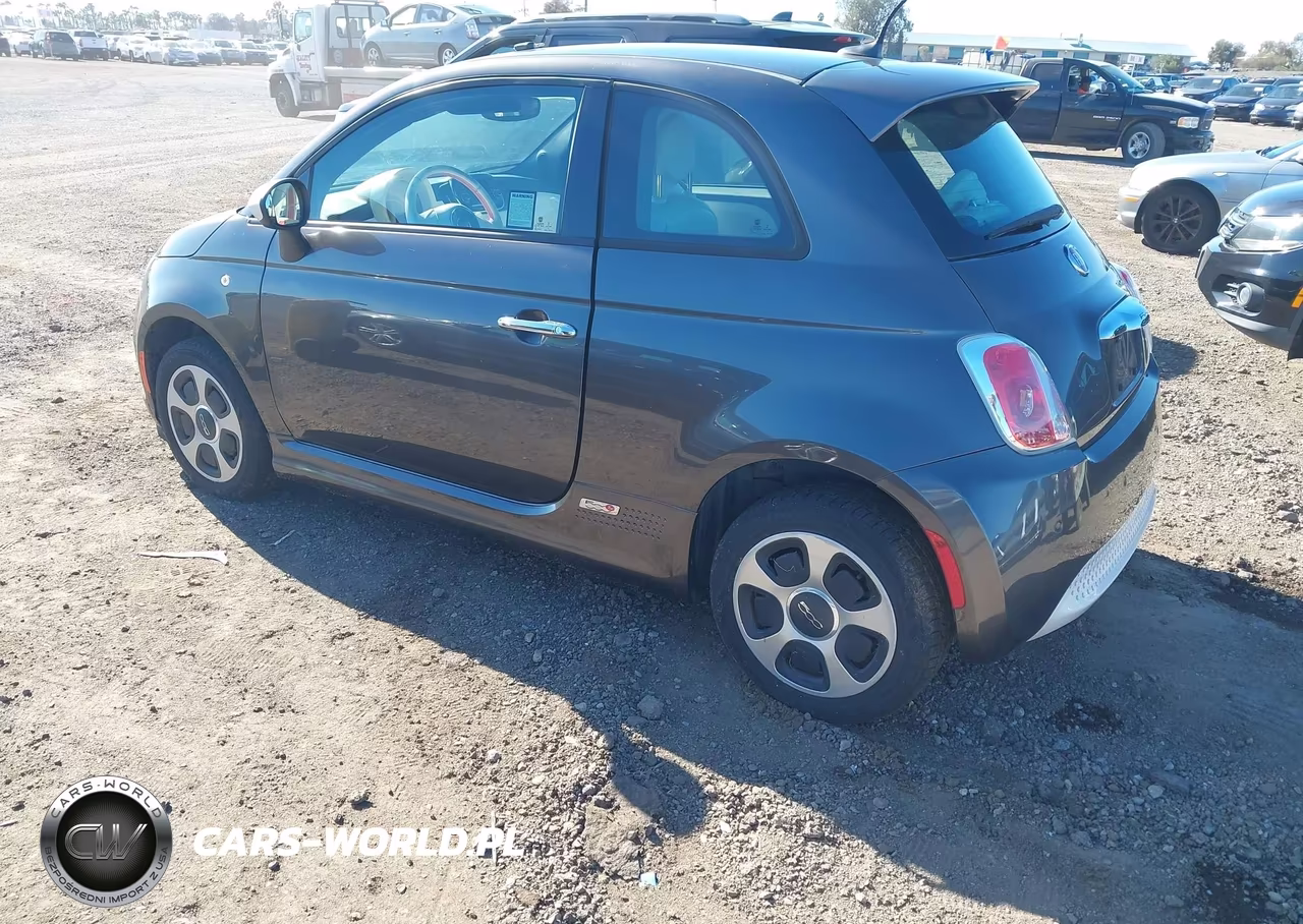 2016 Fiat 500E Battery Electric VIN:3C3CFFGE8GT214199 - 3