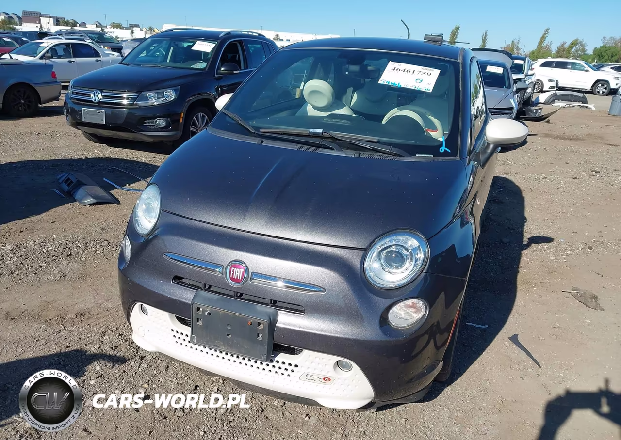 2016 Fiat 500E Battery Electric VIN:3C3CFFGE8GT214199 - 6