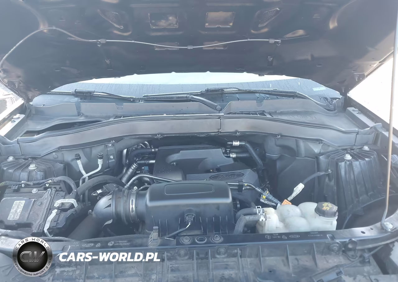 2020 Ford Explorer VIN:1FMSK7BH3LGC99585 - 10