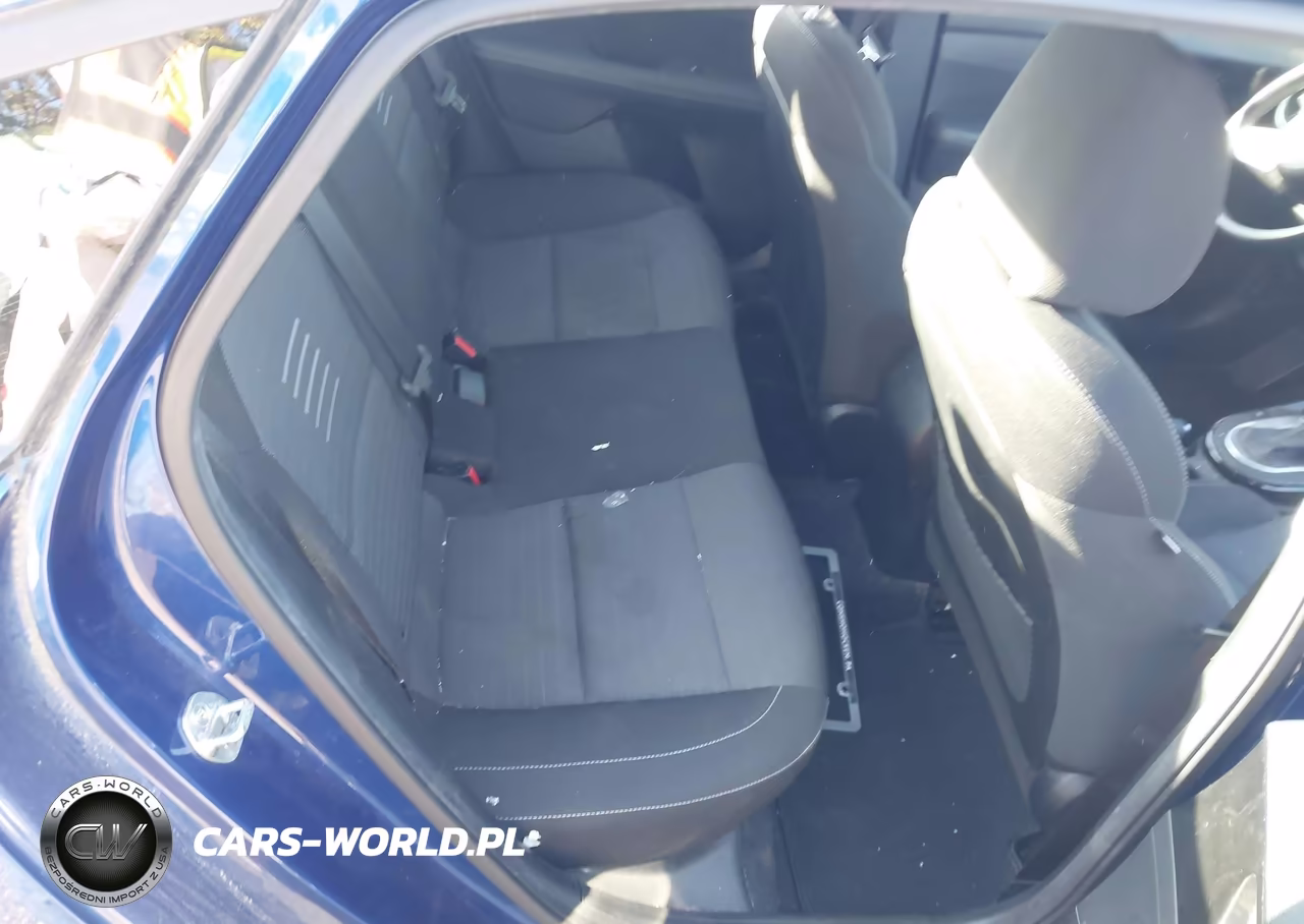 2019 Kia Forte S VIN:3KPF34AD5KE078195 - 8