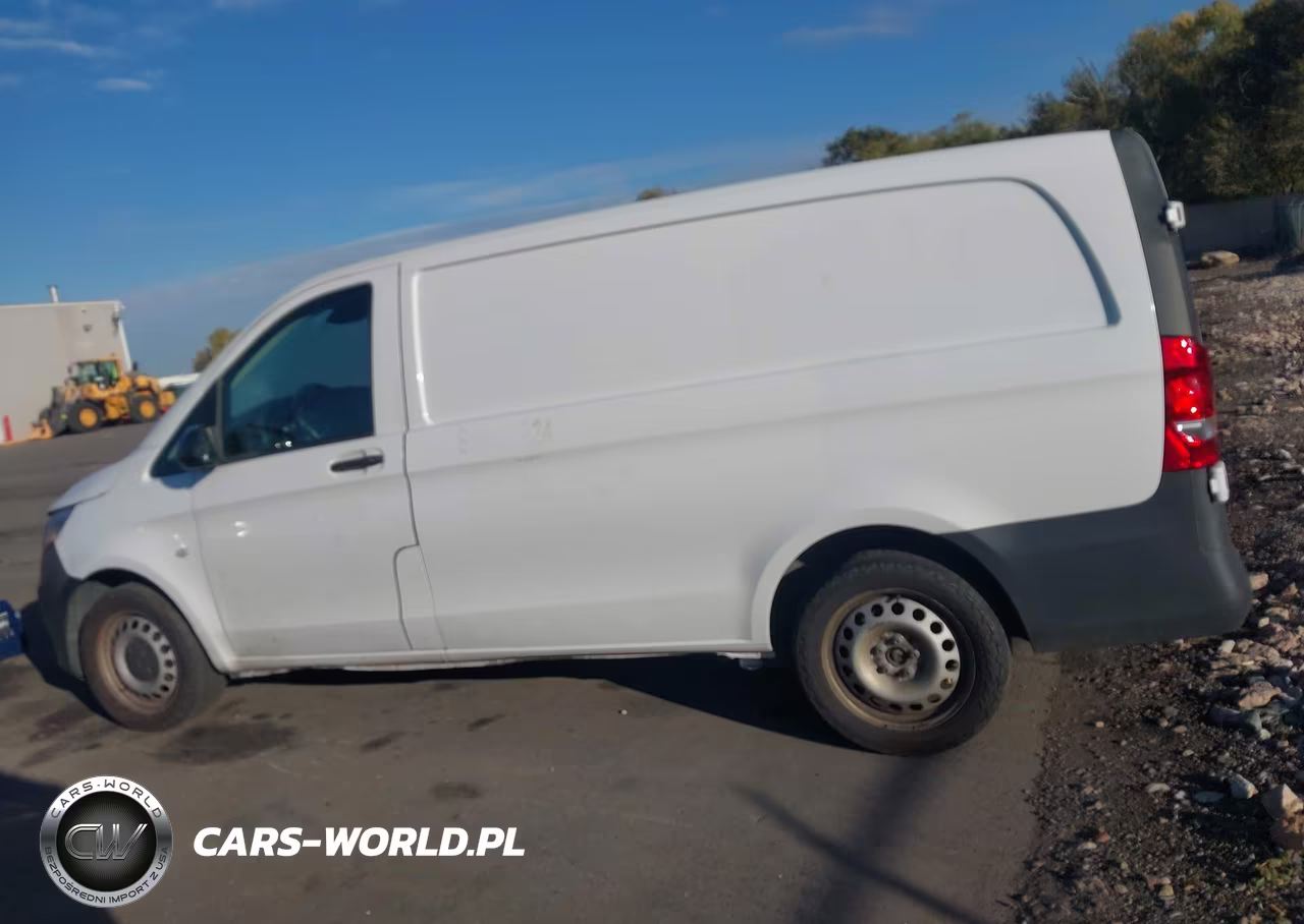 2018 Mercedes-Benz Metris VIN:WD3PG2EA8J3421305 - 14
