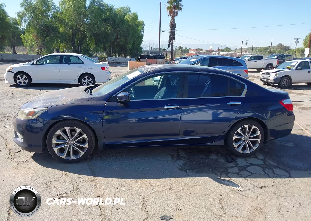 2013 Honda Accord Sport VIN:1HGCR2F5XDA037026 - 14