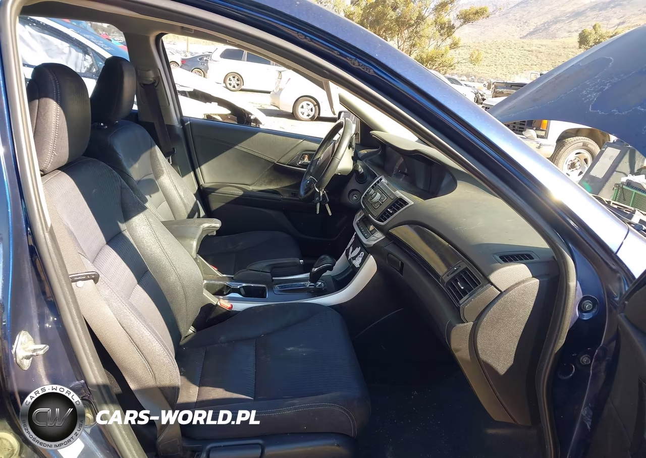 2013 Honda Accord Sport VIN:1HGCR2F5XDA037026 - 5