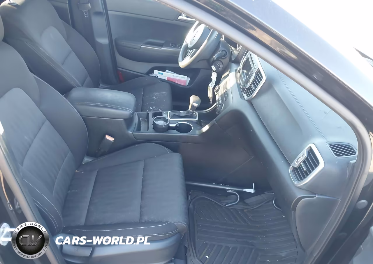 2017 Kia Sportage Lx VIN:KNDPMCAC3H7116227 - 5