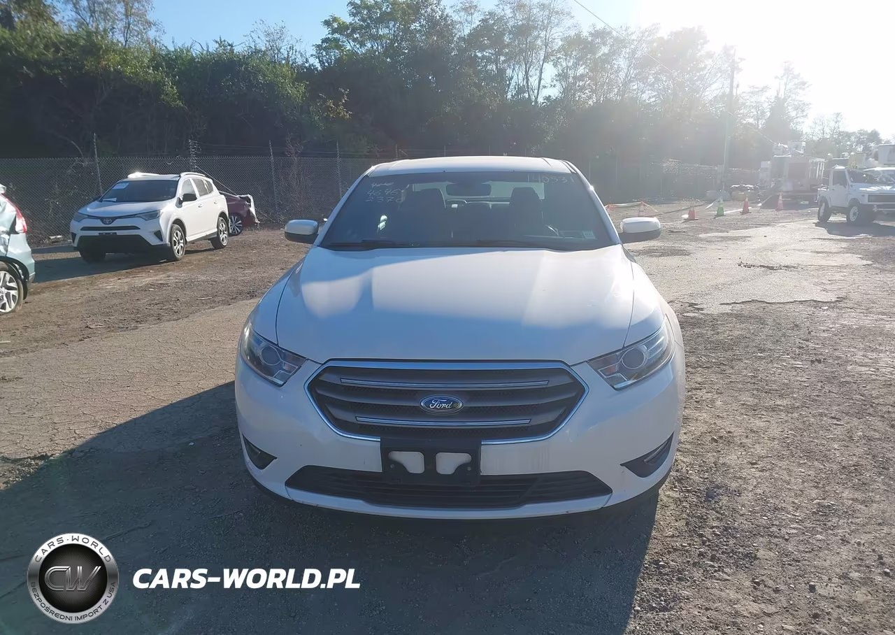 2016 Ford Taurus Sel VIN:1FAHP2E85GG140531 - 12