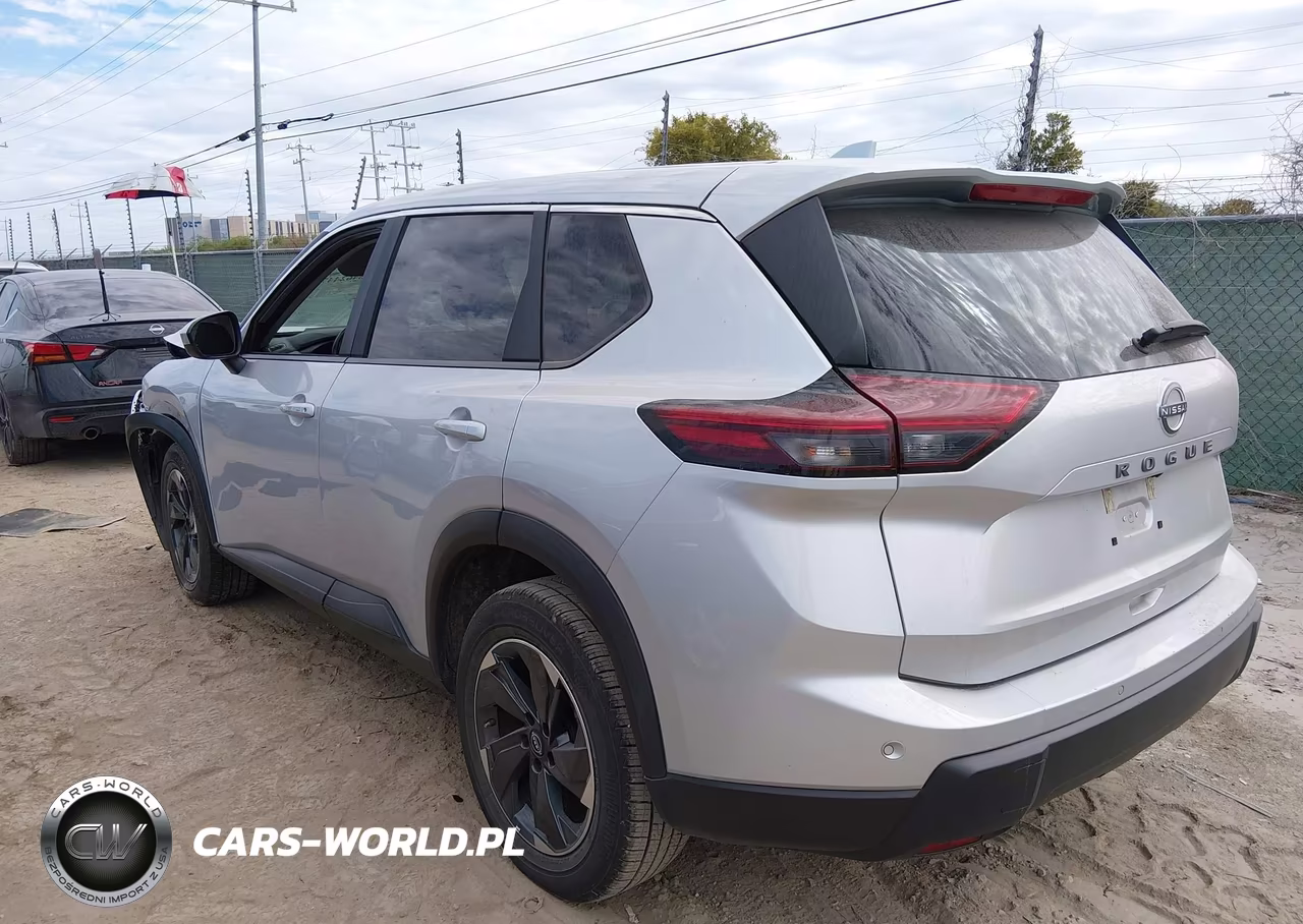 2025 Nissan Rogue Sv Fwd VIN:5N1BT3BA7SC818331 - 3