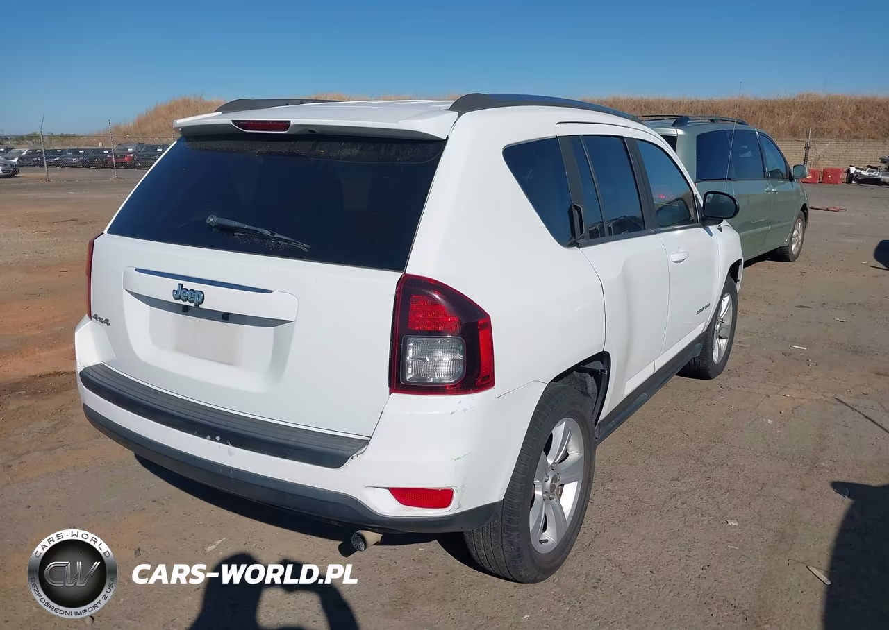2016 Jeep Compass Sport VIN:1C4NJDBB5GD781965 - 4