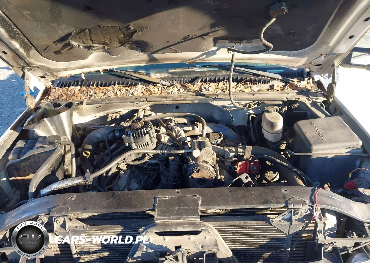 2002 Chevrolet Silverado 3500 VIN:1GCJC33122F119900 - 9