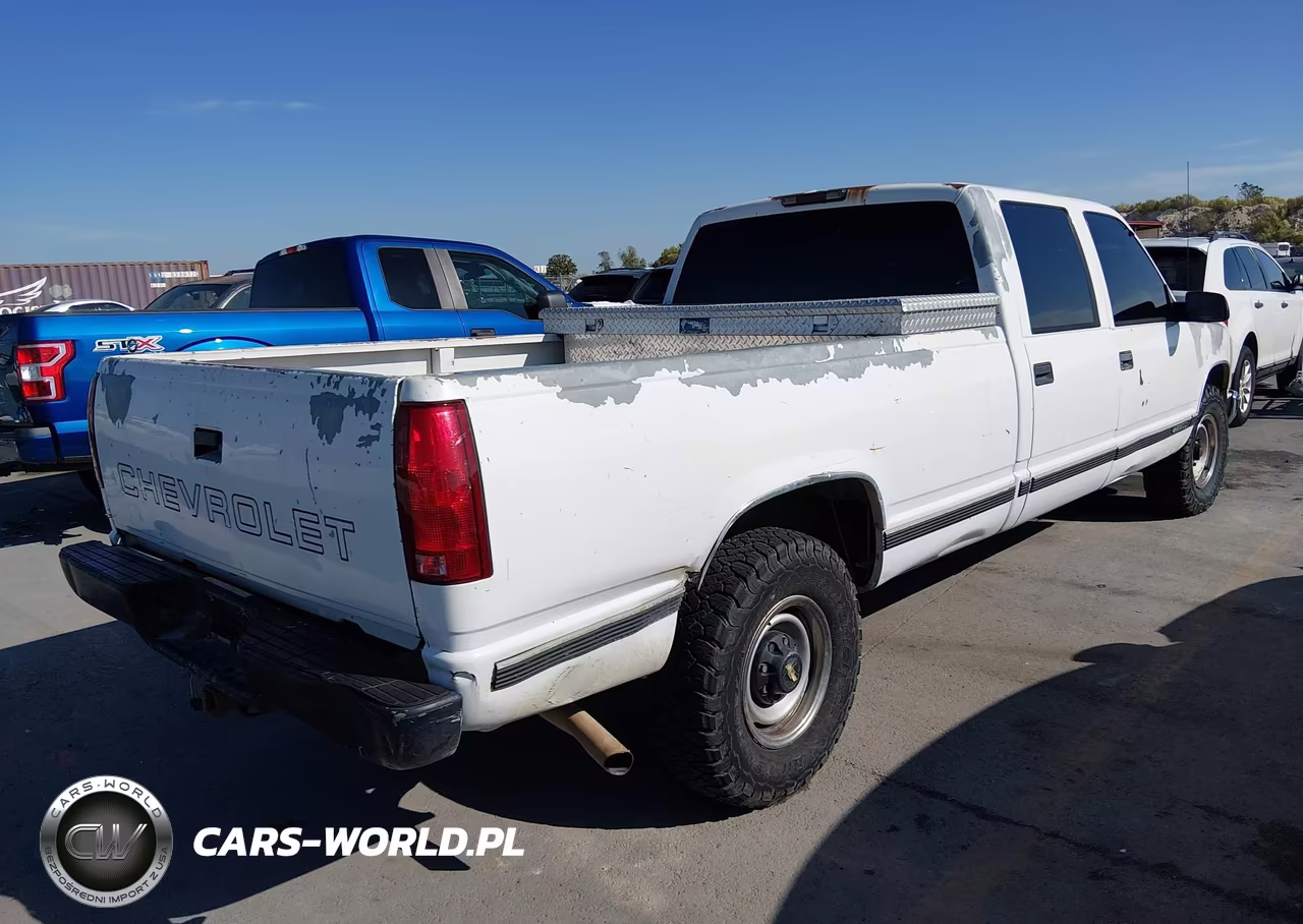 2000 Chevrolet C3500 VIN:1GCGC33RXYF438132 - 4