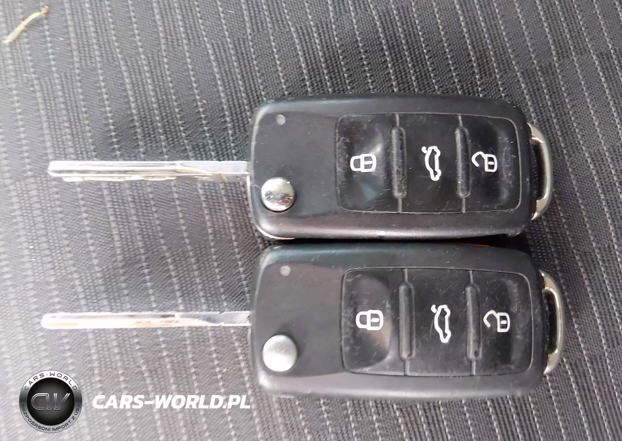 2013 Volkswagen Tiguan S VIN:WVGAV7AXXDW539654 - 9