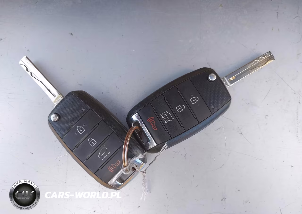 2016 Kia Soul + VIN:KNDJP3A51G7365347 - 11