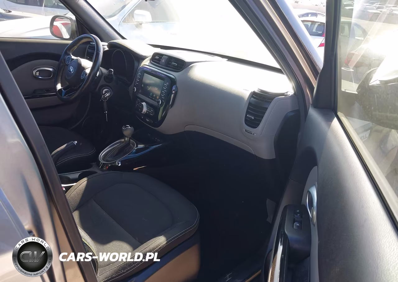 2016 Kia Soul + VIN:KNDJP3A51G7365347 - 5