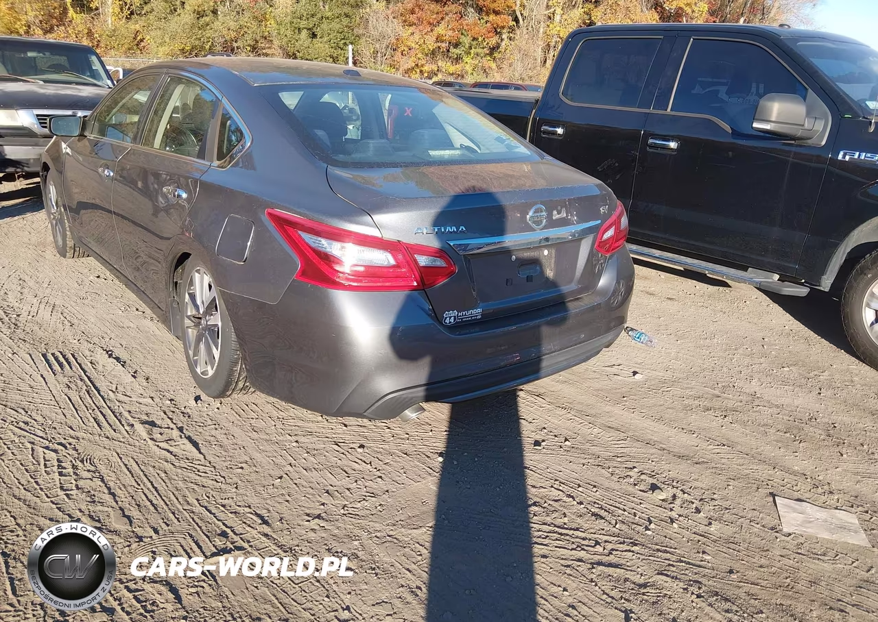 2017 Nissan Altima 2.5 Sv VIN:1N4AL3AP9HC170544 - 3