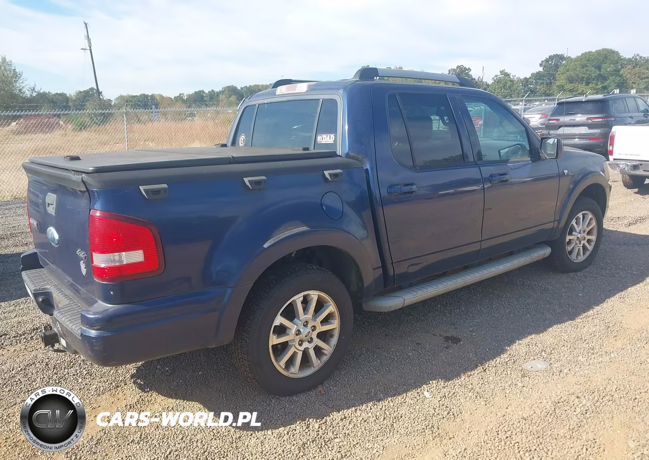 2007 Ford Explorer Sport Trac VIN:1FMEU53837UB11682 - 4