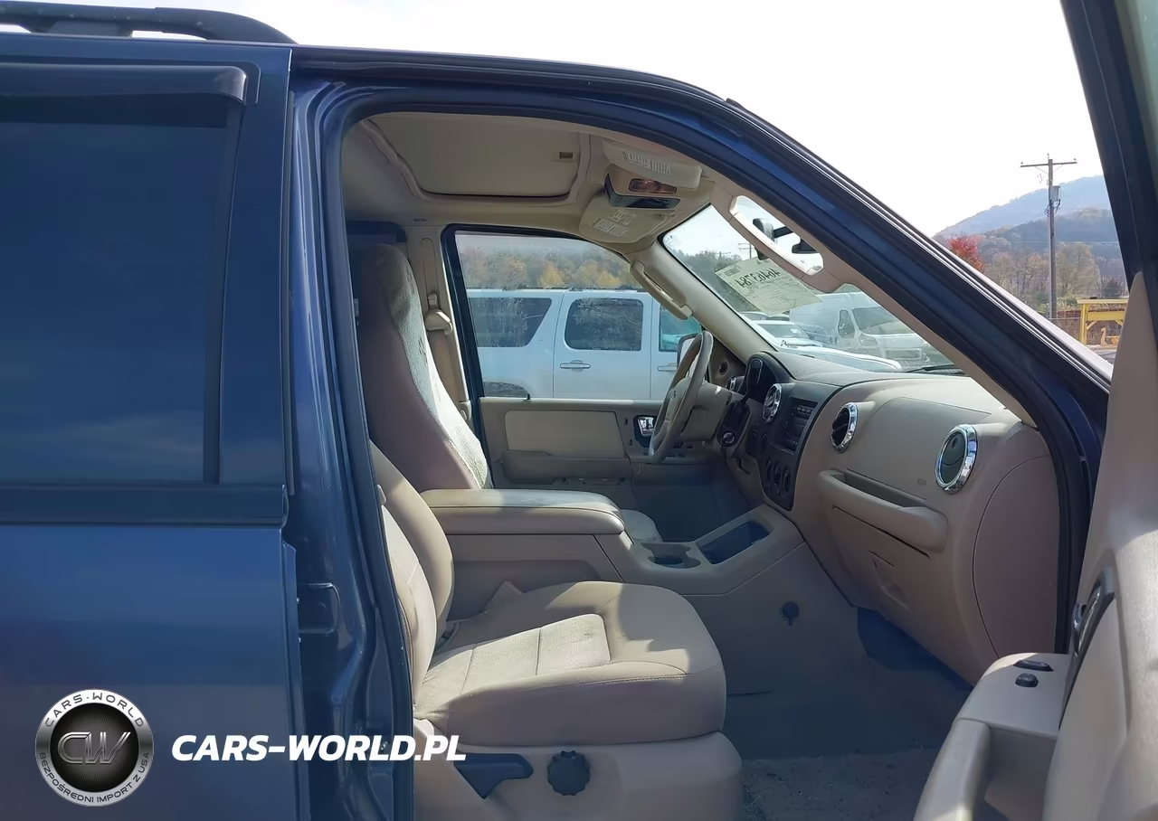 2005 Ford Expedition Nbx-Xlt VIN:1FMFU16505LA67240 - 5