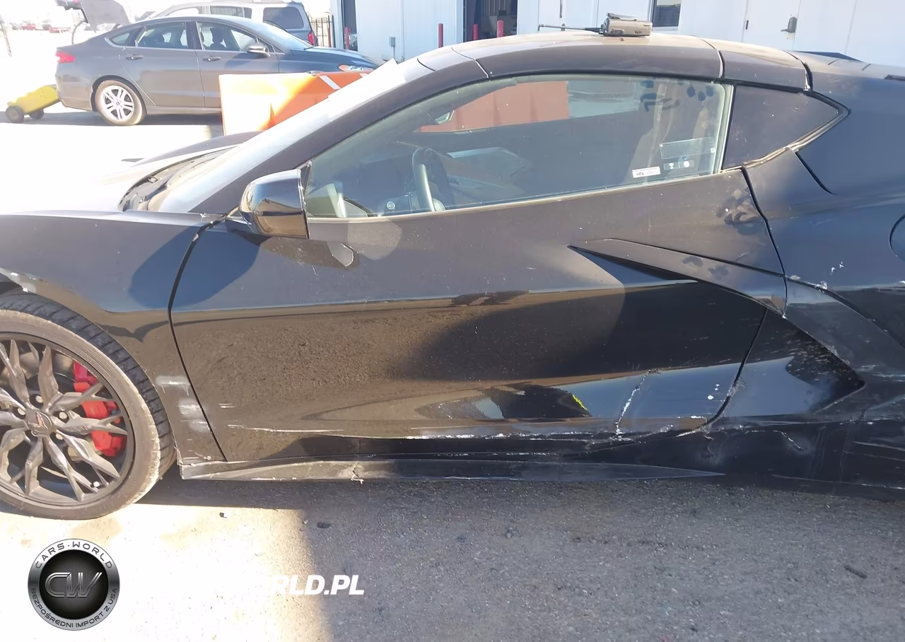 2023 Chevrolet Corvette Stingray 2Lt VIN:1G1YB2D4XP5137393 - 12