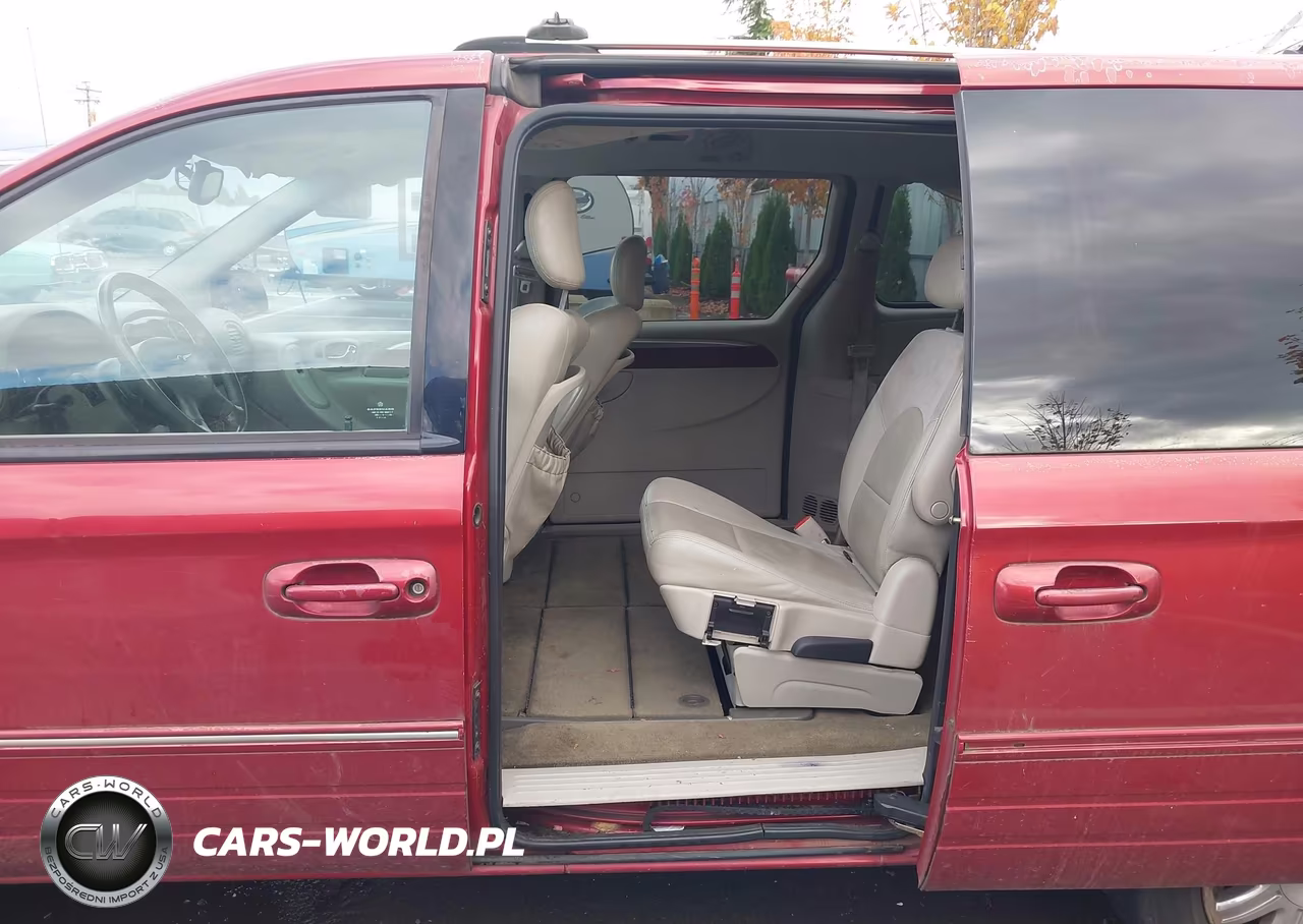 2007 Chrysler Town & Country Limited VIN:2A8GP64L27R205538 - 8