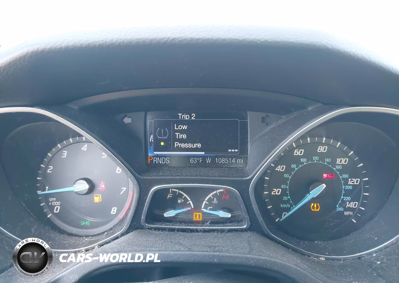 2014 Ford Focus Titanium VIN:1FADP3J26EL106169 - 7