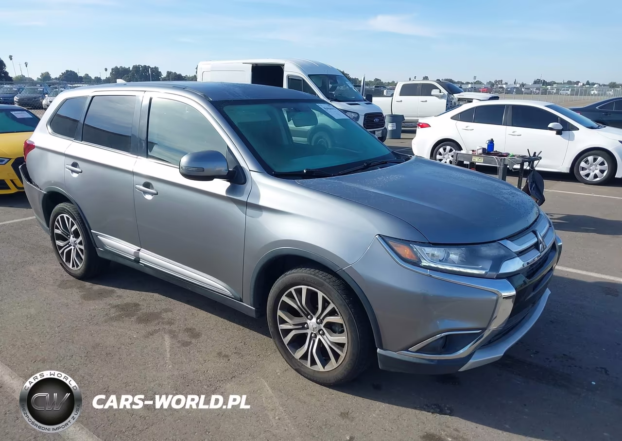 2018 Mitsubishi Outlander Se