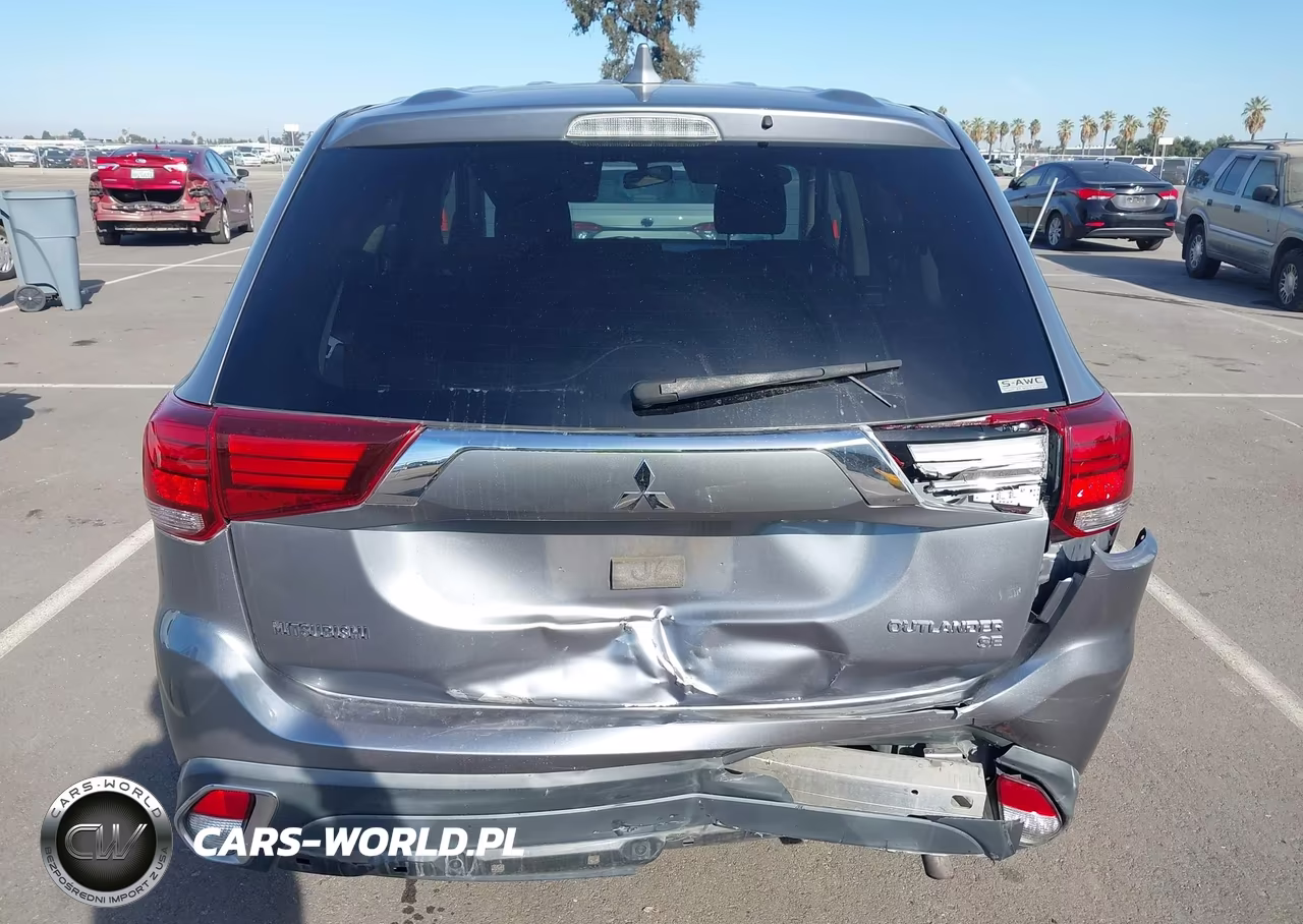 2018 Mitsubishi Outlander Se VIN:JA4AZ3A36JZ041759 - 16