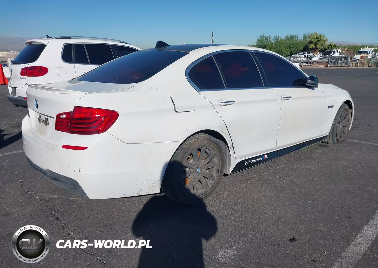 2015 BMW 528I xDrive VIN:WBA5A7C57FD623570 - 4