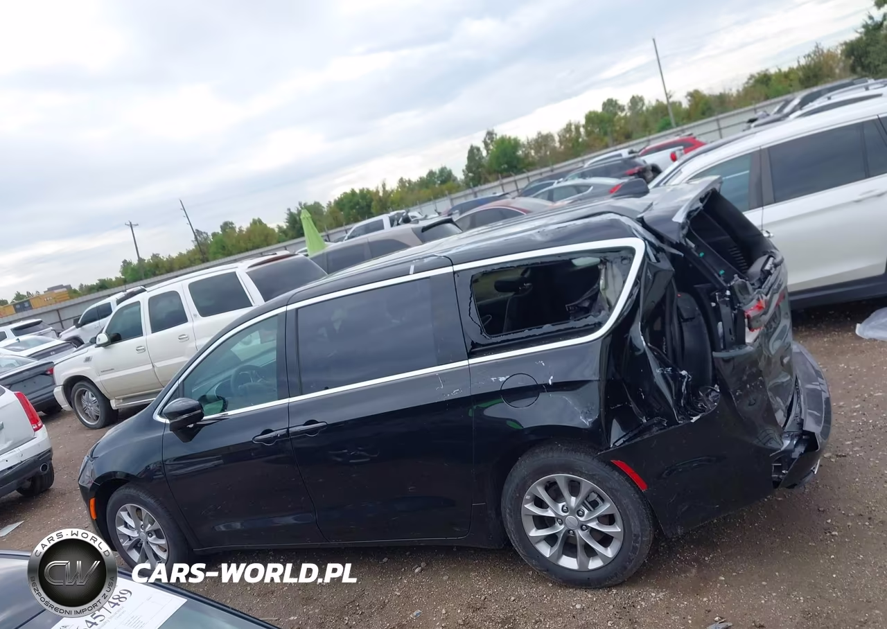 2027 Chrysler Pacifica VIN:2C4RC1GG9VR610970 - 13