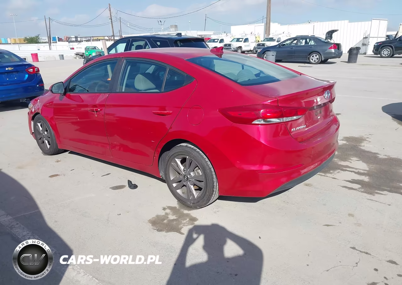 2018 Hyundai Elantra Sel VIN:5NPD84LFXJH288910 - 3