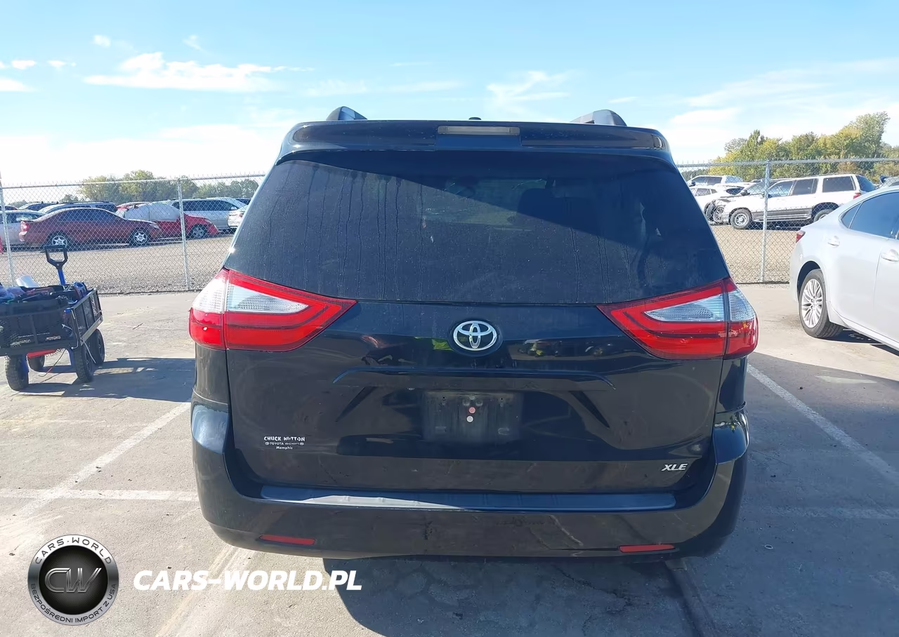 2015 Toyota Sienna Xle 8 Passenger VIN:5TDYK3DCXFS531621 - 16