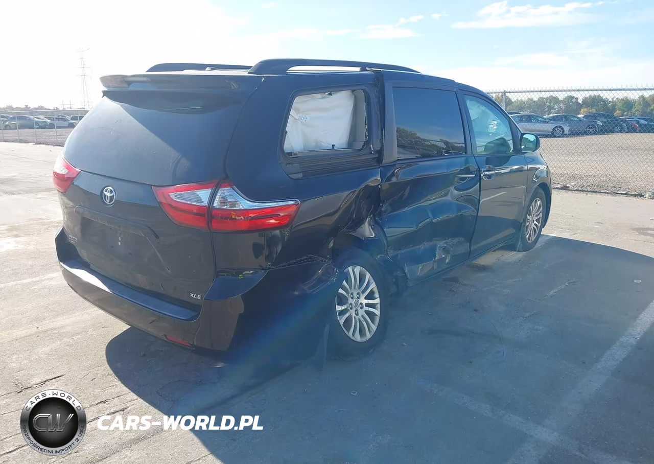 2015 Toyota Sienna Xle 8 Passenger VIN:5TDYK3DCXFS531621 - 4